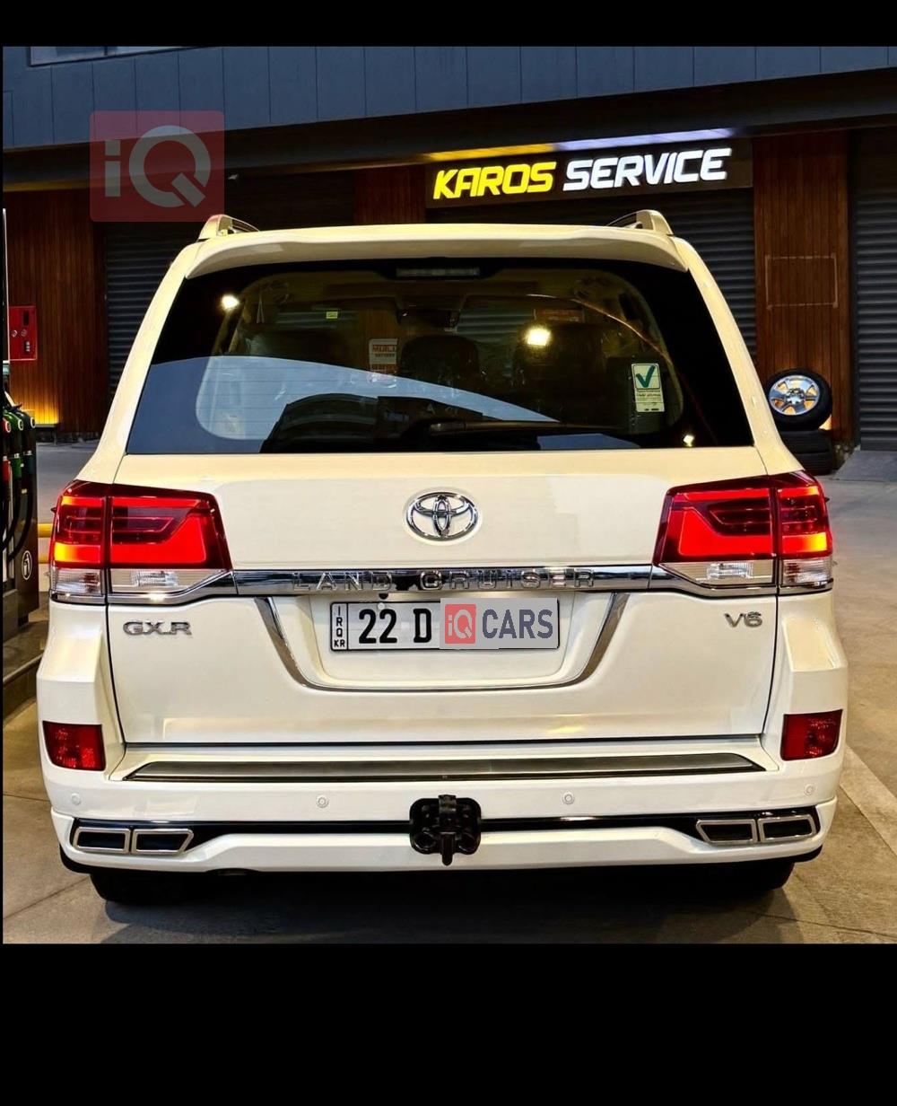 تويوتا لاندكروزر